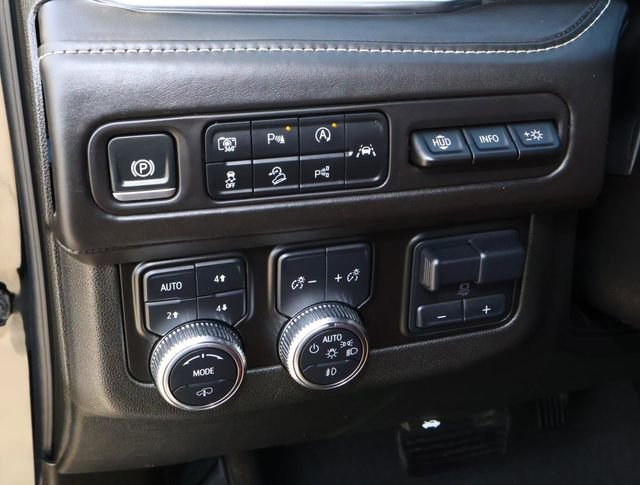 Used 2024 GMC Yukon Denali Ultimate image 27