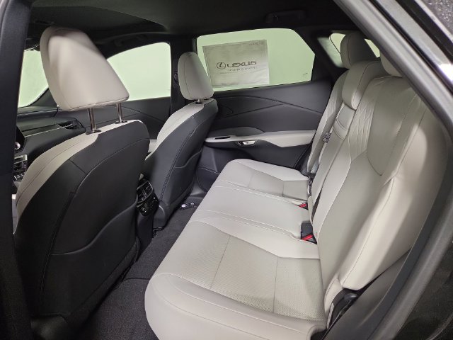 Used 2026 Lexus RX 350h w/ Convenience Package AWD/4WD image 16