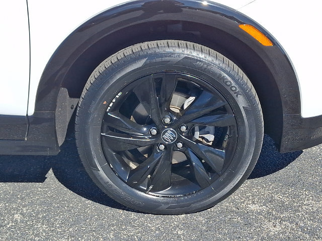 Certified 2024 Buick Encore GX Sport Touring AWD/4WD image 8