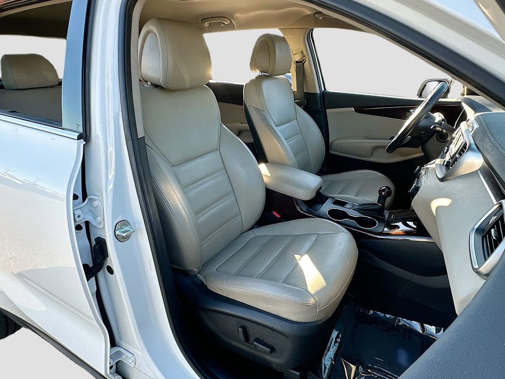 Used 2016 Kia Sorento EX w/ EX Premium Package image 26