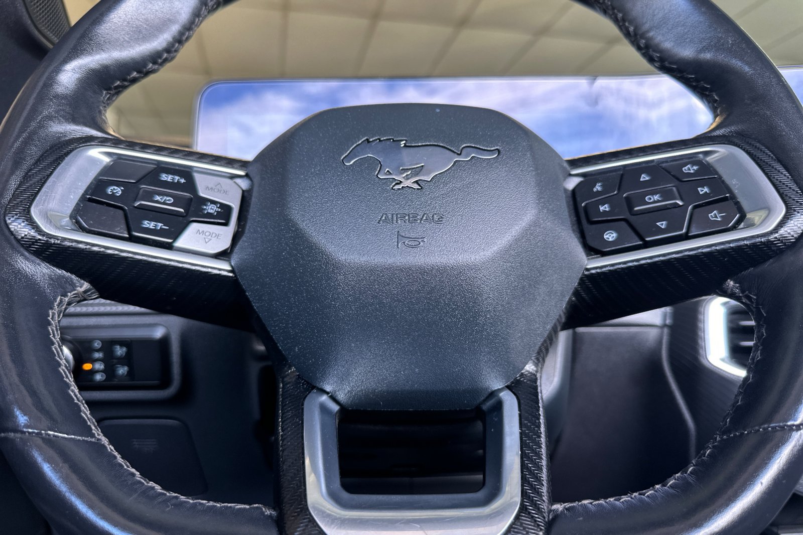 Used 2024 Ford Mustang Premium RWD image 22