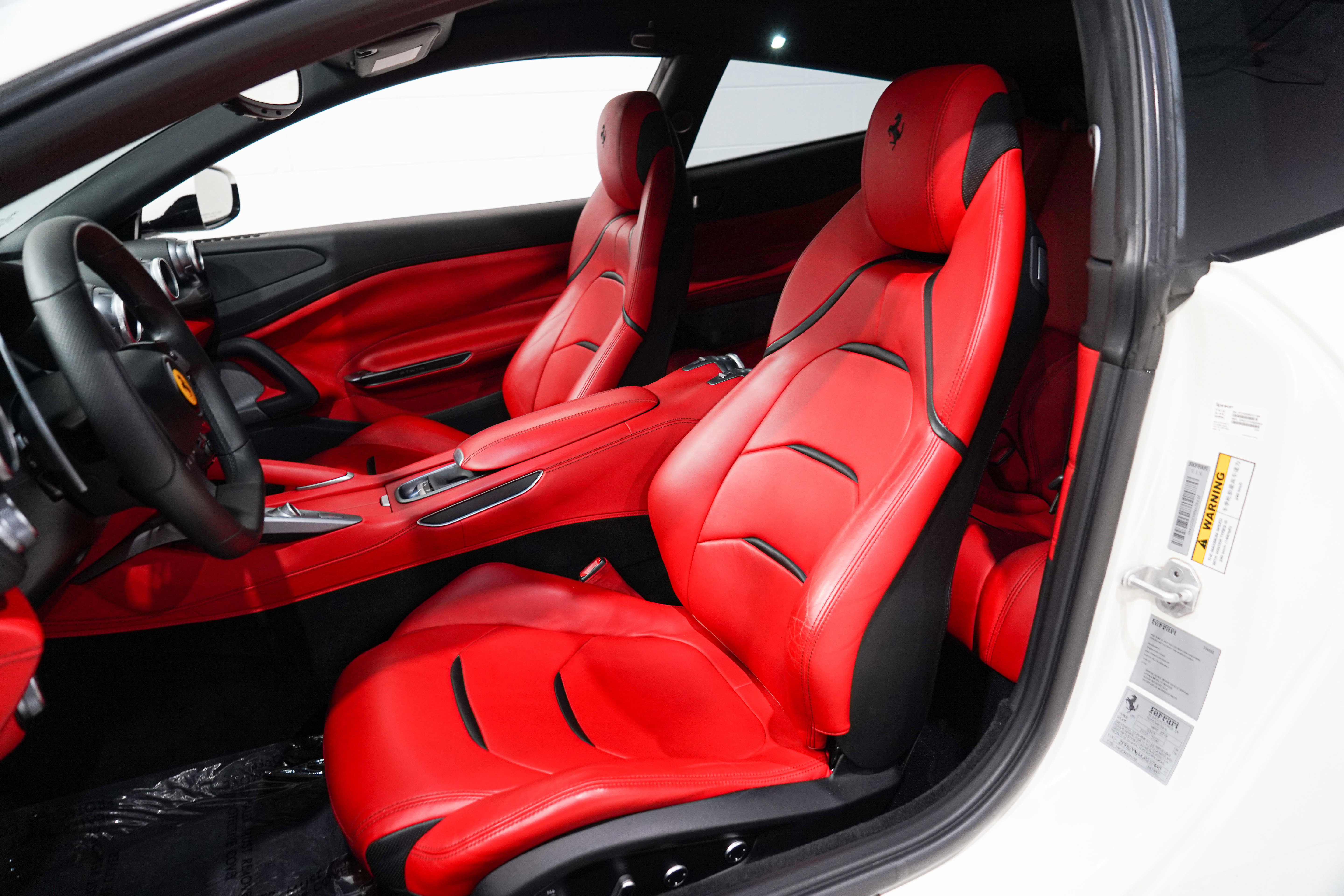 Used 2018 Ferrari GTC4Lusso T RWD image 9