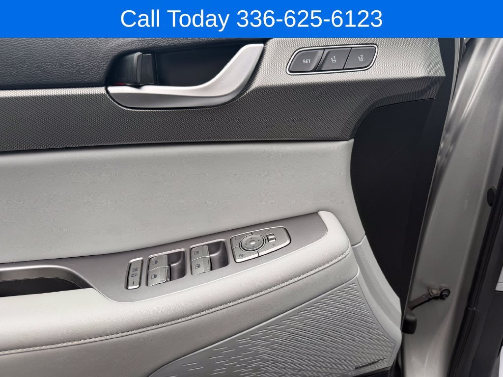 Used 2024 Hyundai Palisade SEL w/ Premium Package AWD/4WD image 15