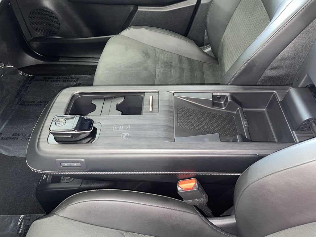 Certified 2024 Nissan Ariya AWD image 23