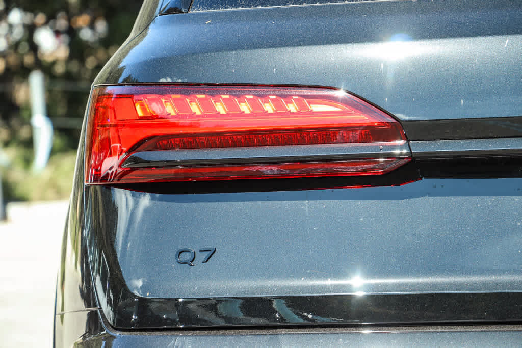 New 2026 Audi Q7 Premium Plus AWD/4WD image 9