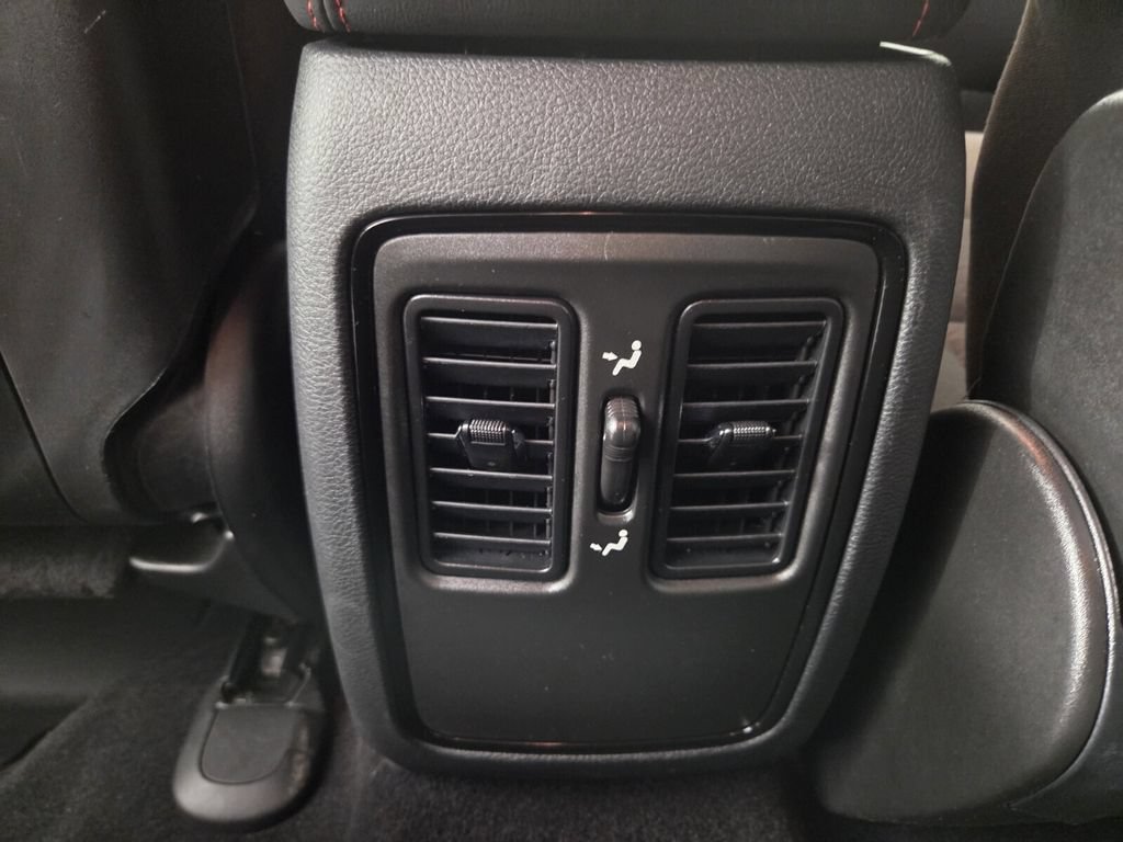 Used 2025 Dodge Durango GT w/ Blacktop Package AWD/4WD image 23