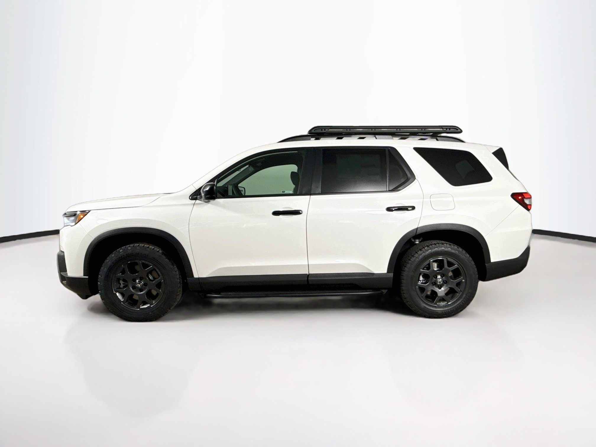 New 2026 Honda Pilot TrailSport image 7