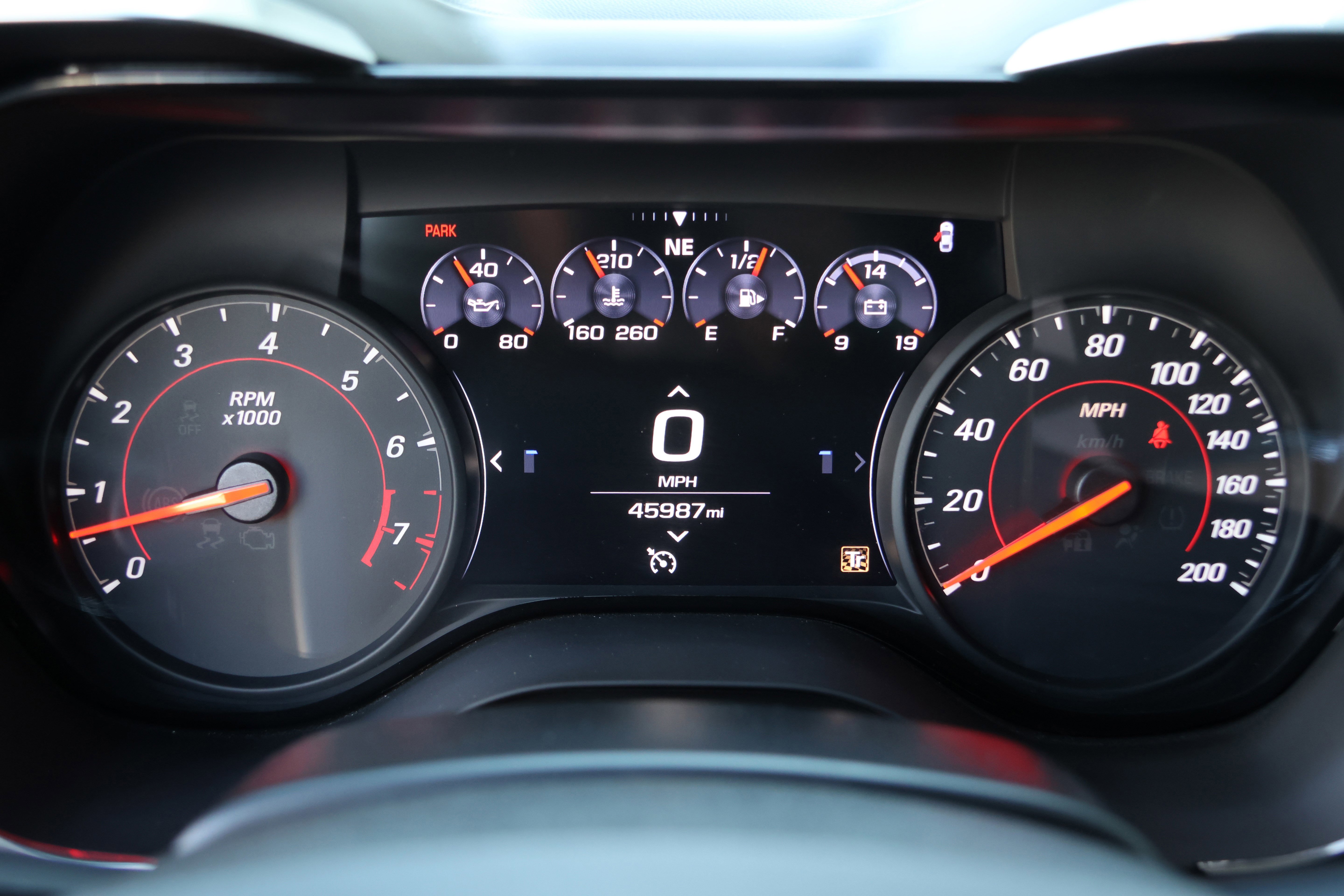 Used 2020 Chevrolet Camaro SS RWD image 20