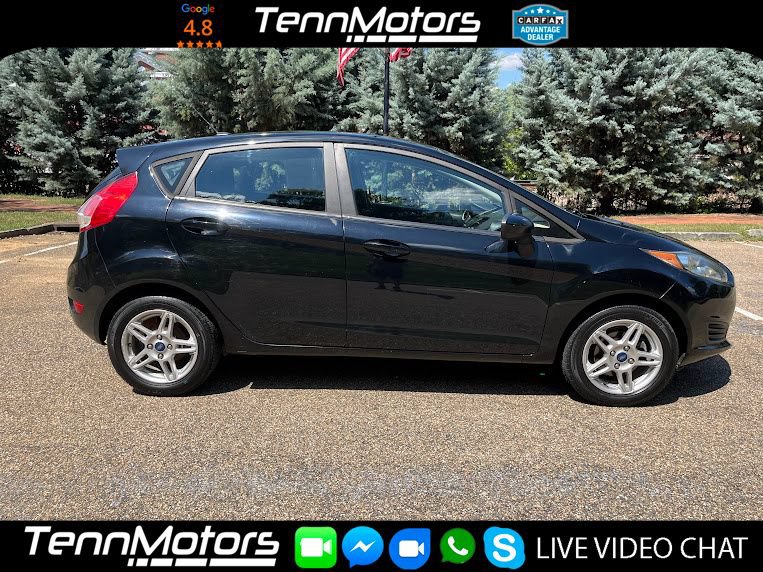 Used 2018 Ford Fiesta SE FWD image 2