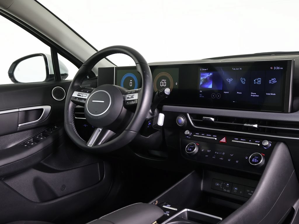 Used 2025 Hyundai Sonata SEL FWD image 24