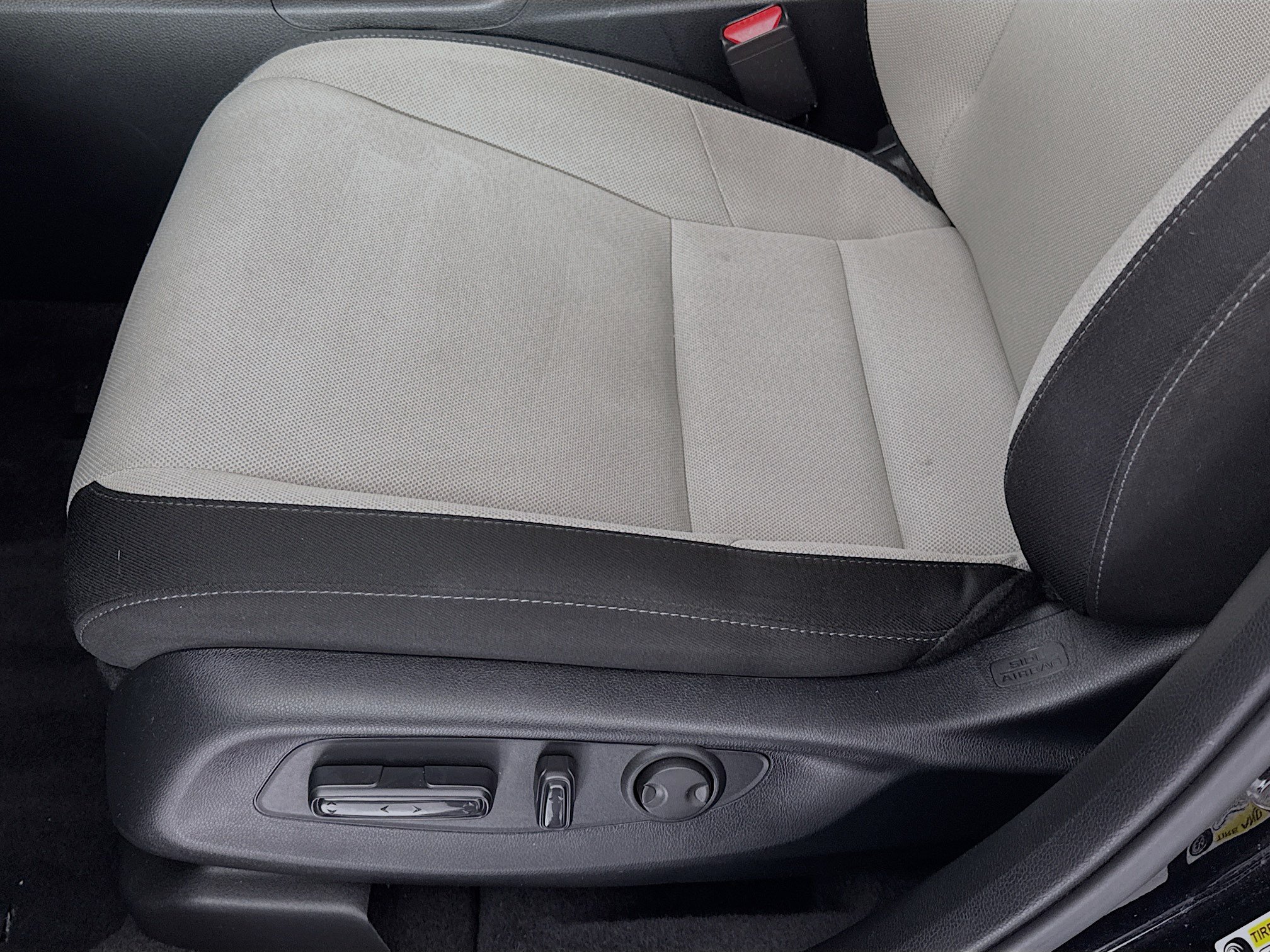 Certified 2024 Honda CR-V EX image 18