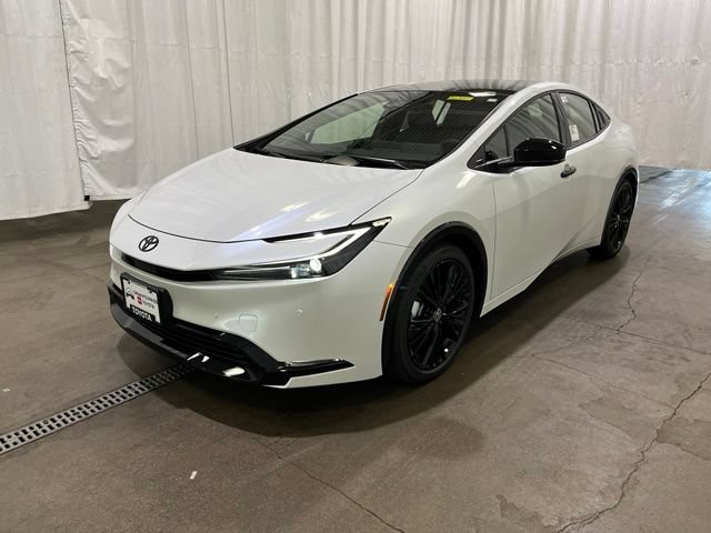 New 2026 Toyota Prius Plug-In Hybrid FWD image 7