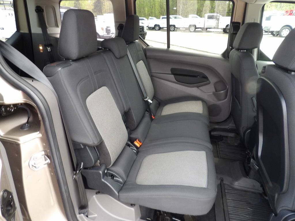Used 2020 Ford Transit Connect XL FWD image 33