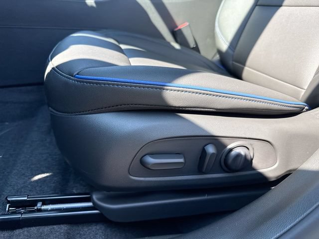New 2026 Buick Envista Sport Touring w/ Convenience I Package FWD image 12