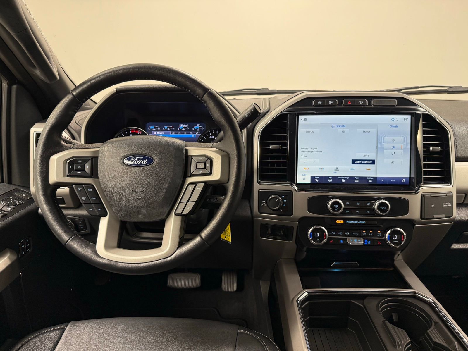 Used 2022 Ford F250 Lariat w/ Lariat Value Package AWD/4WD image 25