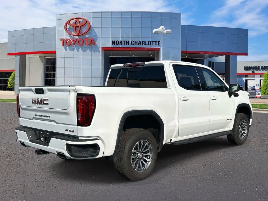 Used 2023 GMC Sierra 1500 AT4 w/ AT4 Premium Package AWD/4WD image 8