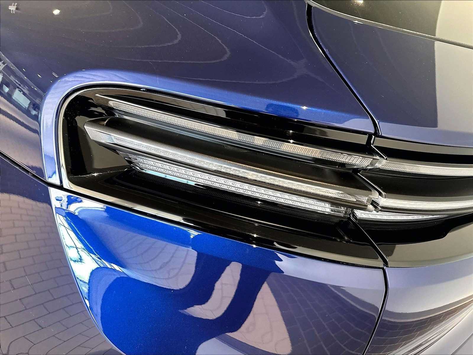 New 2026 Porsche Macan 4 Electric AWD/4WD image 31