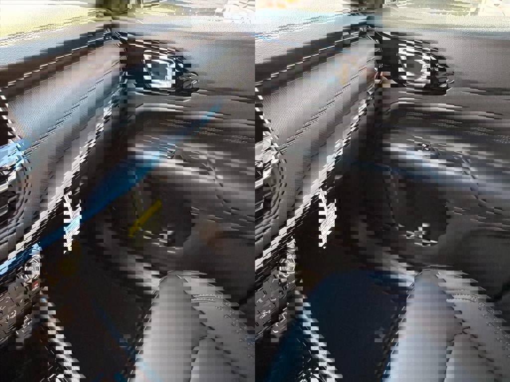 New 2026 Jeep Compass Limited image 19