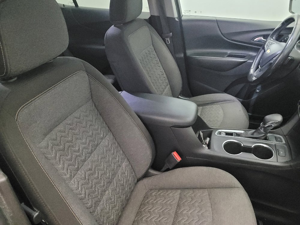 Used 2022 Chevrolet Equinox LT image 21