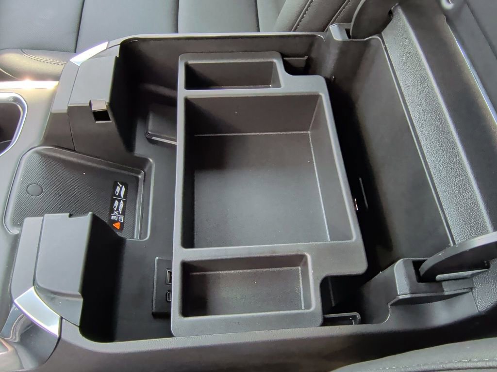 New 2026 GMC Sierra 1500 SLT image 35