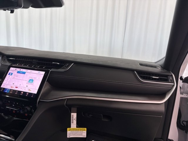 New 2025 Jeep Grand Cherokee Limited w/ Luxury Tech Group II image 28