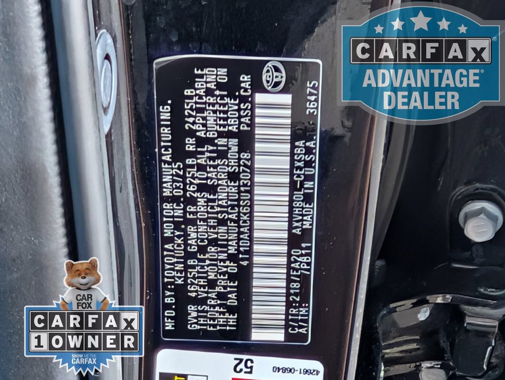 Used 2025 Toyota Camry SE FWD image 31
