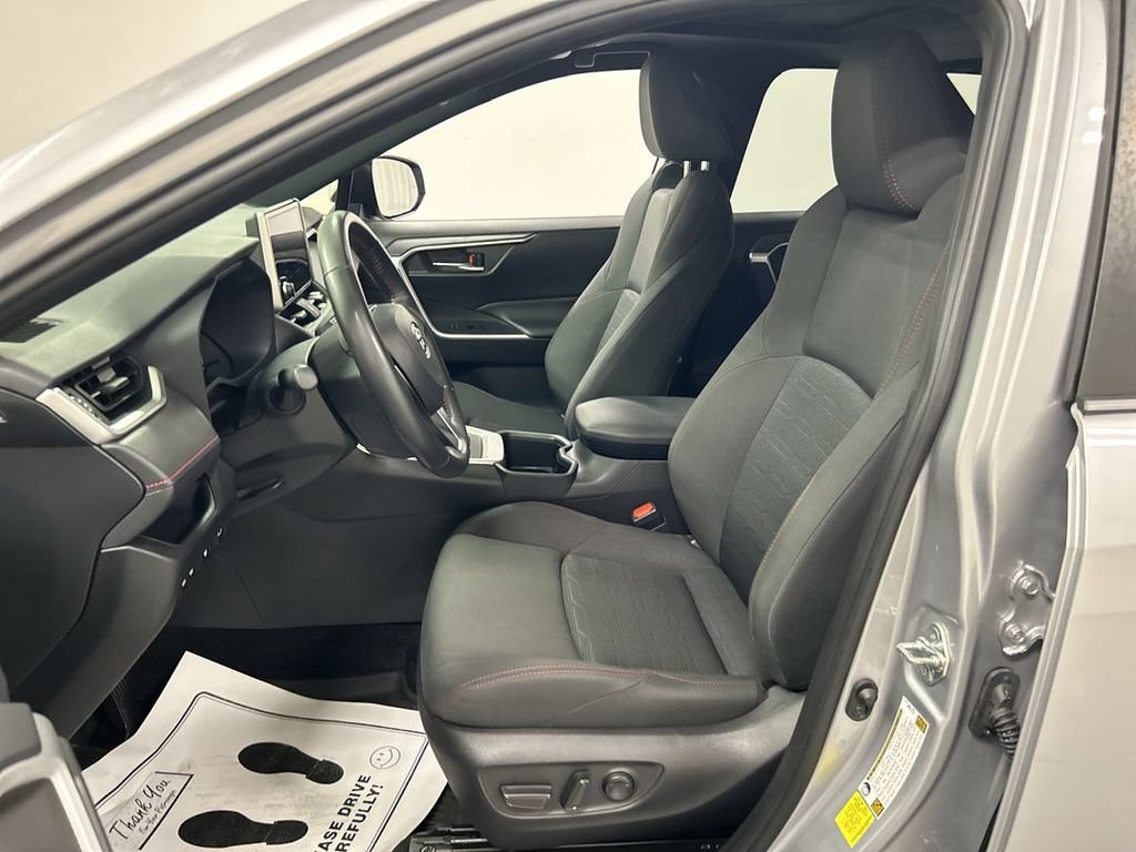 Used 2023 Toyota RAV4 SE w/ Weather & Moonroof Package AWD/4WD image 9