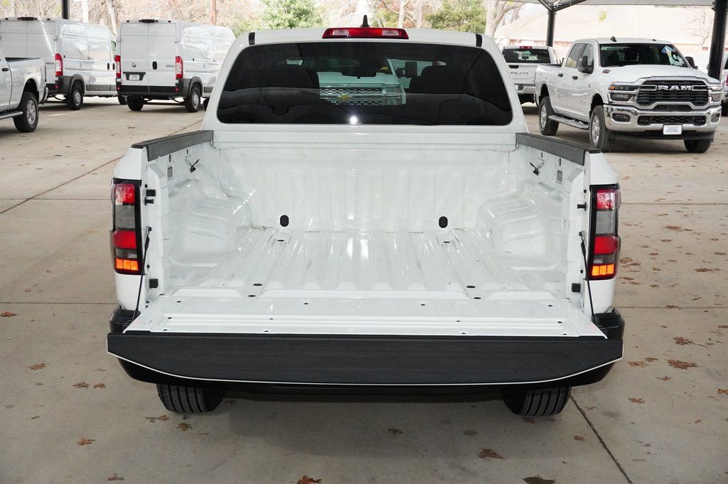 Used 2022 Nissan Frontier S w/ Technology Package image 29