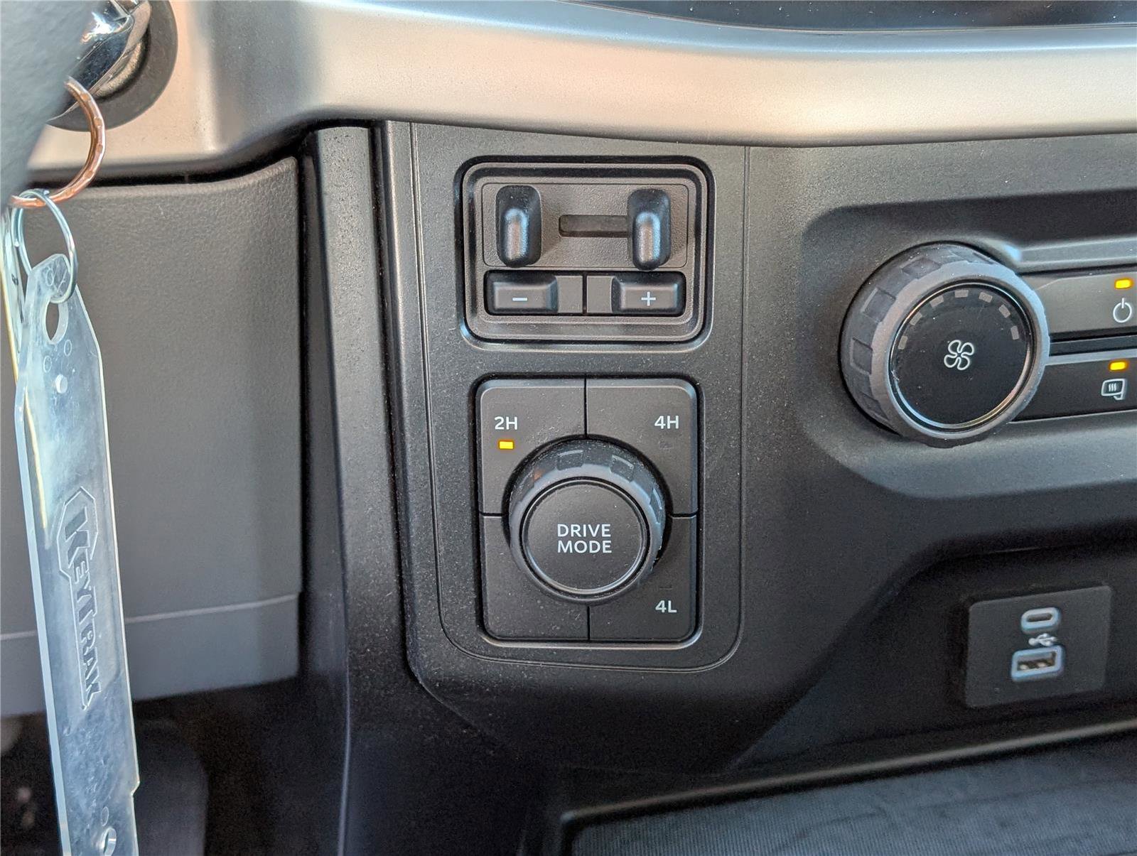 Used 2021 Ford F150 XL w/ Trailer Tow Package image 21