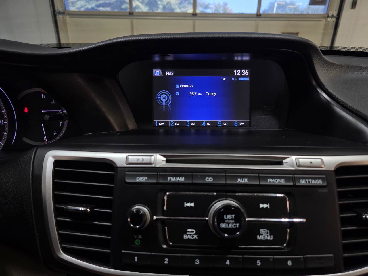 Used 2016 Honda Accord LX image 30