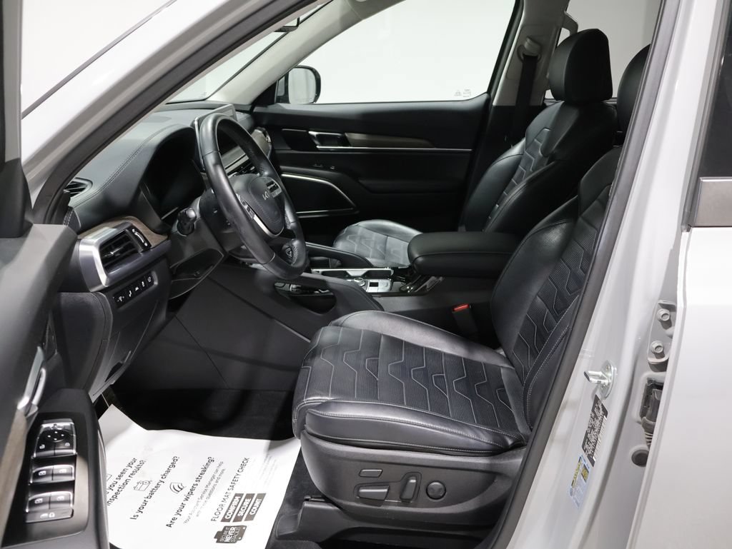 Used 2022 Kia Telluride SX w/ SX Prestige Package AWD/4WD image 11
