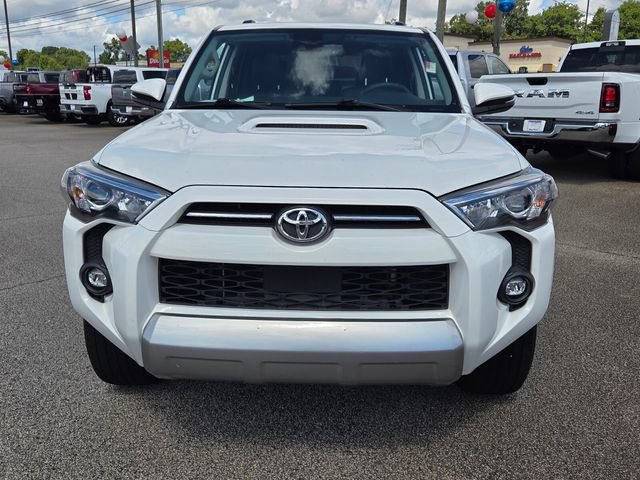 Used 2021 Toyota 4Runner TRD Off-Road Premium w/ Moonroof Package AWD/4WD image 2
