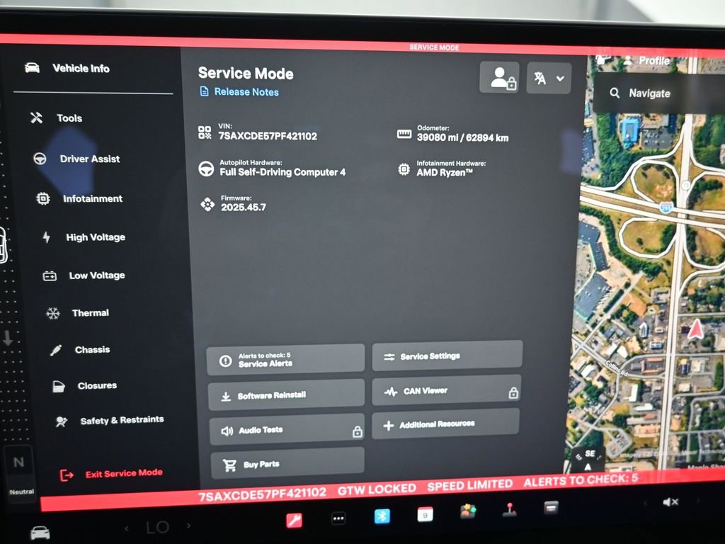 Used 2023 Tesla Model X image 16