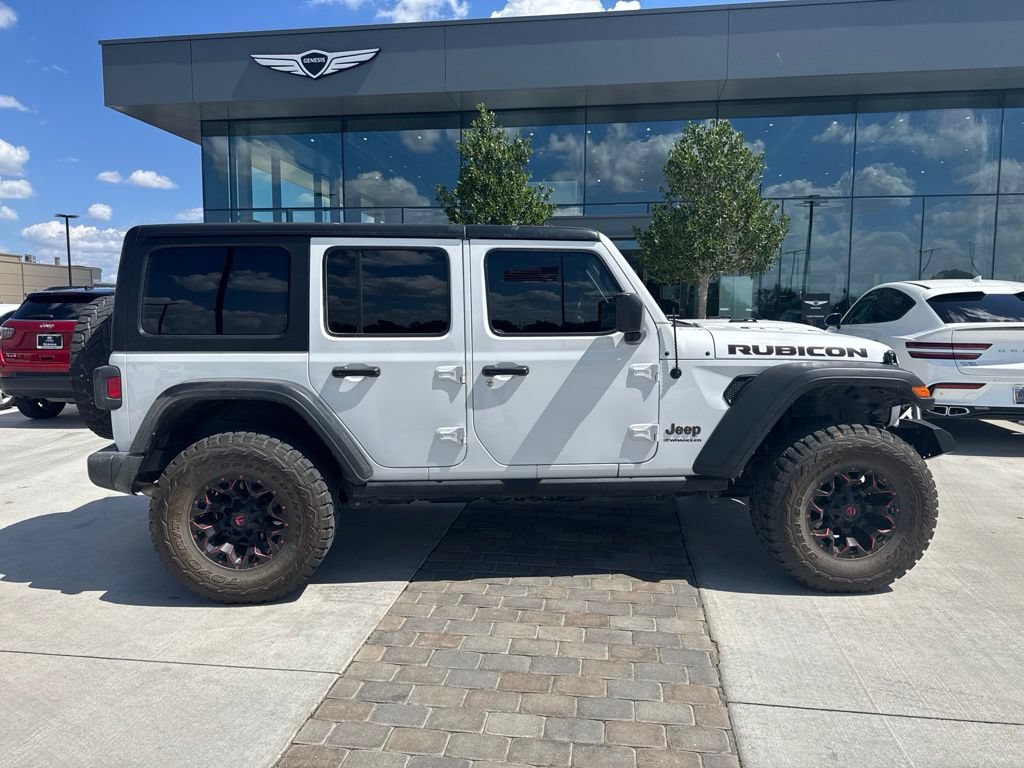 Used 2023 Jeep Wrangler Unlimited Rubicon w/ Cold Weather Group AWD/4WD image 4