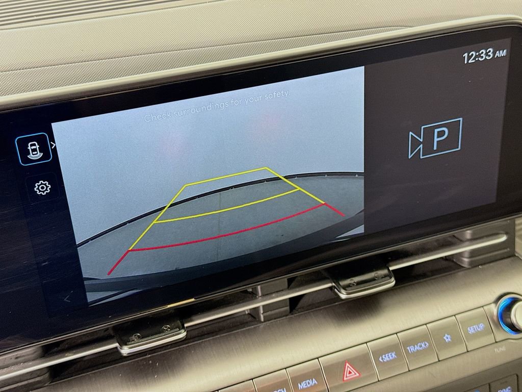 Used 2025 Hyundai Kona SEL FWD image 14