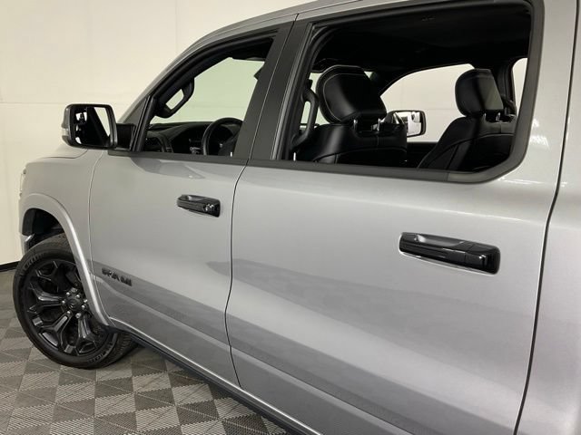 Used 2023 RAM 1500 Limited w/ Night Edition AWD/4WD image 32