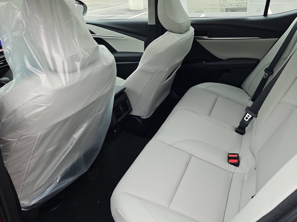 New 2026 Toyota Camry Hybrid AWD/4WD image 22
