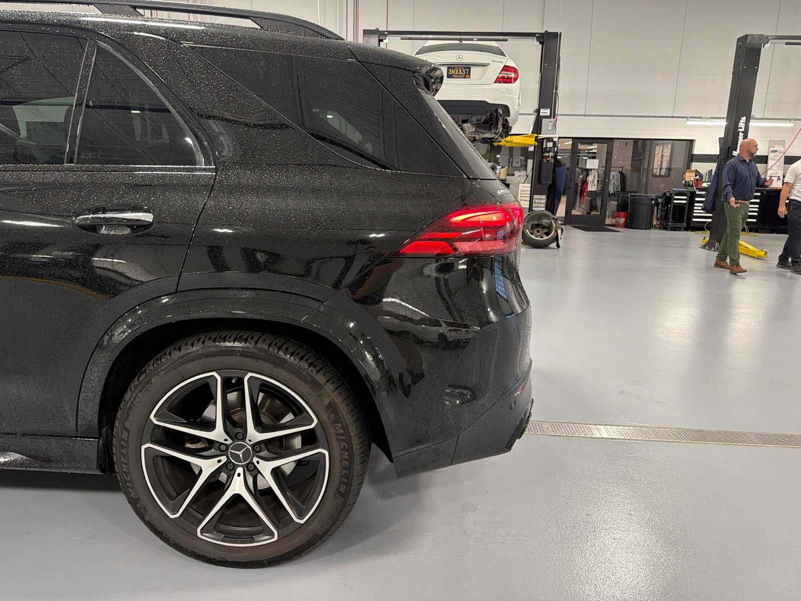 Used 2024 Mercedes-Benz GLE 53 AMG 4MATIC image 13
