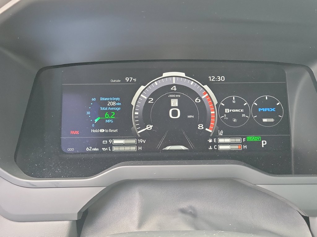 New 2026 Toyota Tundra Platinum AWD/4WD image 13