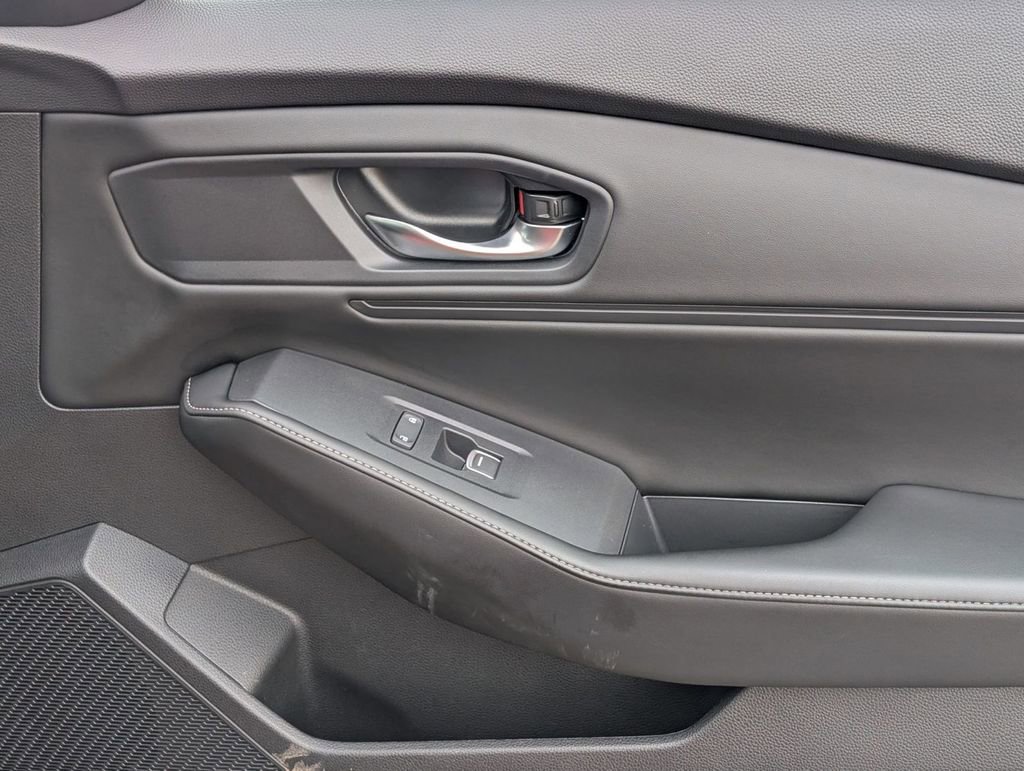 Used 2024 Honda Accord Sport image 48