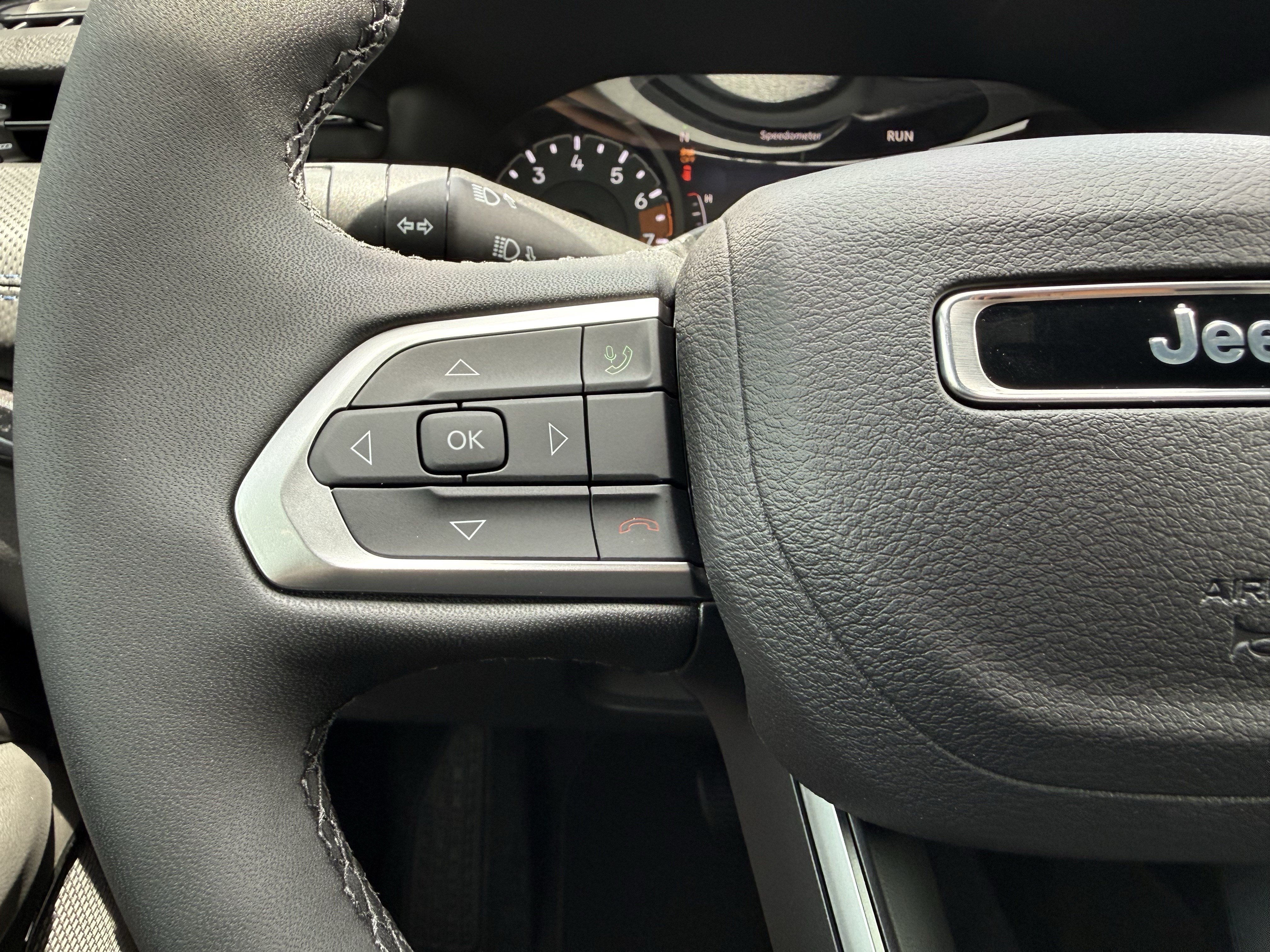 New 2026 Jeep Compass Latitude AWD/4WD image 18