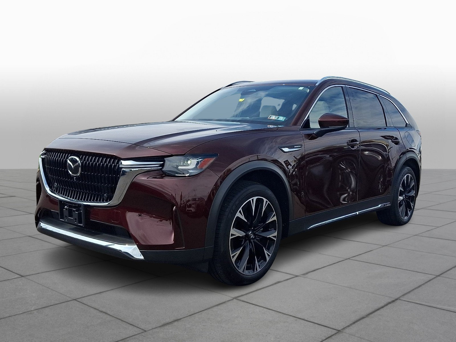 Certified 2025 MAZDA CX-90 Plug-In Hybrid w/ Premium Plus AWD/4WD image 4