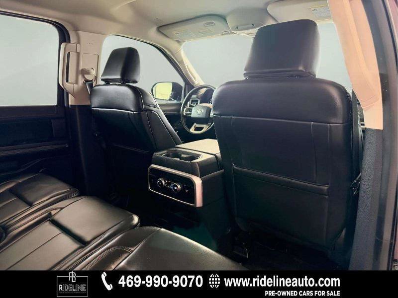 Used 2023 Ford Expedition XLT AWD/4WD image 17