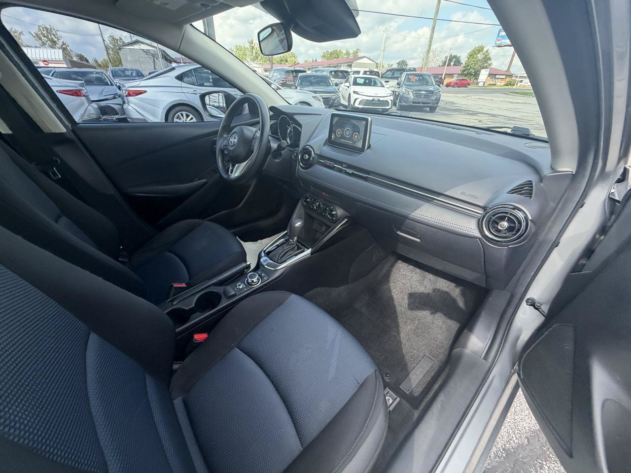 Used 2016 Scion iA FWD image 9
