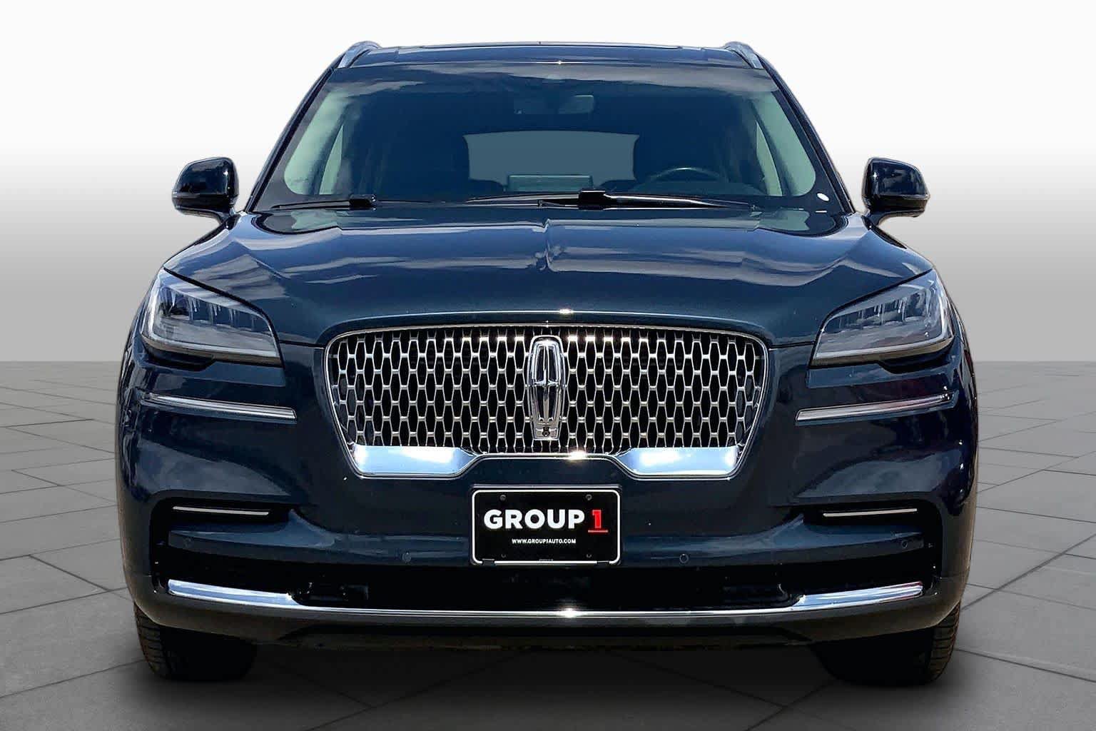 Used 2022 Lincoln Aviator Reserve w/ Elements Package Plus RWD image 4