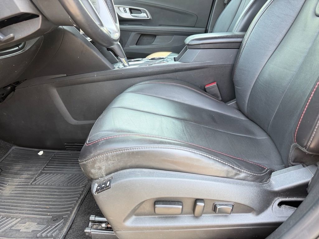 Used 2017 Chevrolet Equinox LT image 11