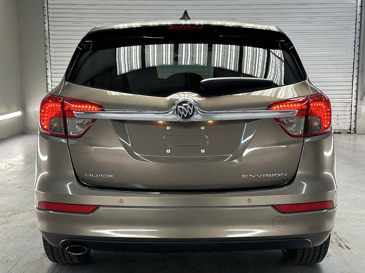 Used 2018 Buick Envision Preferred FWD image 4