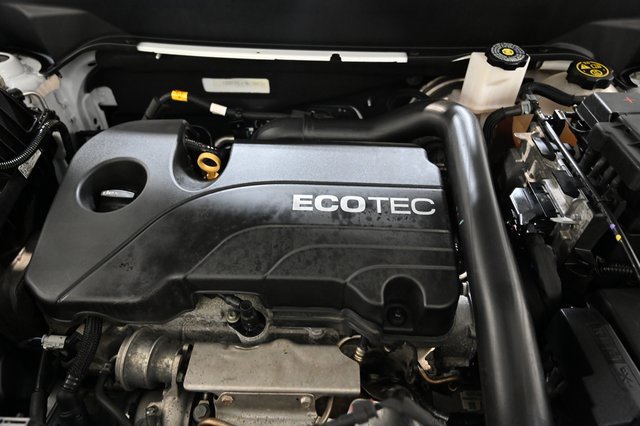 Used 2021 Chevrolet Equinox LT image 29