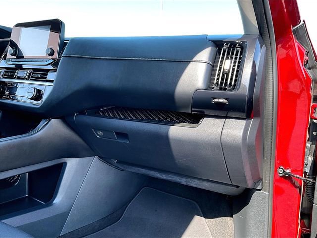 Used 2023 Nissan Pathfinder SV image 13
