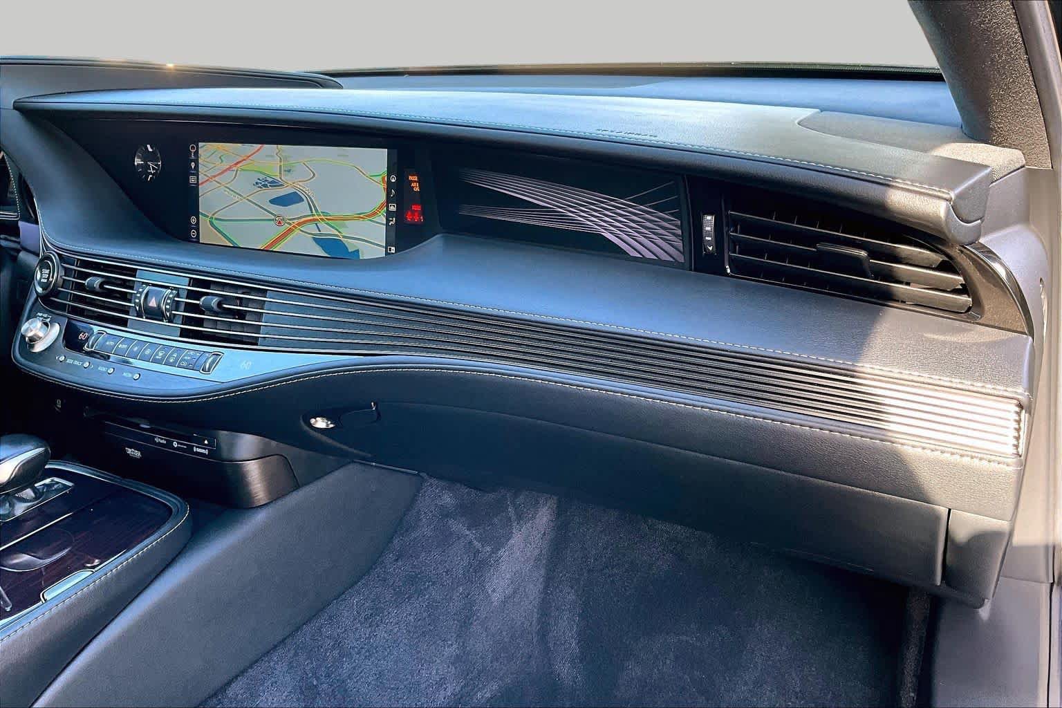 Used 2019 Lexus LS 500 AWD w/ Interior Upgrade Package image 17